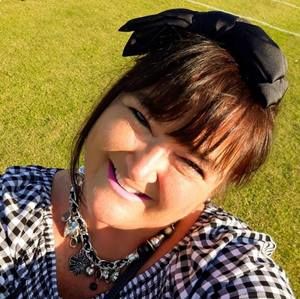 Meet your Posher, Rhonda